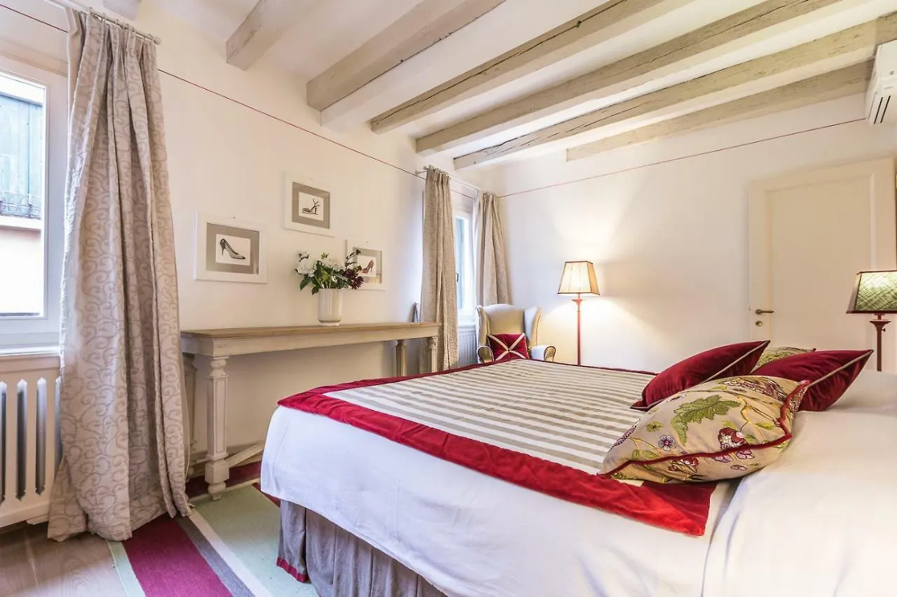 Ca' Del Teatro Terrace In San Marco District Apartment Venice 0*,  Italy